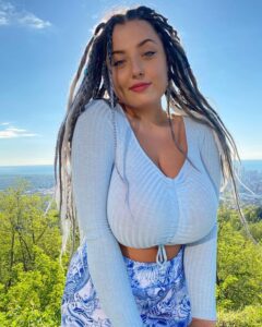 Milada Moore Bio, Age, Career, Net Worth, Height, Education,