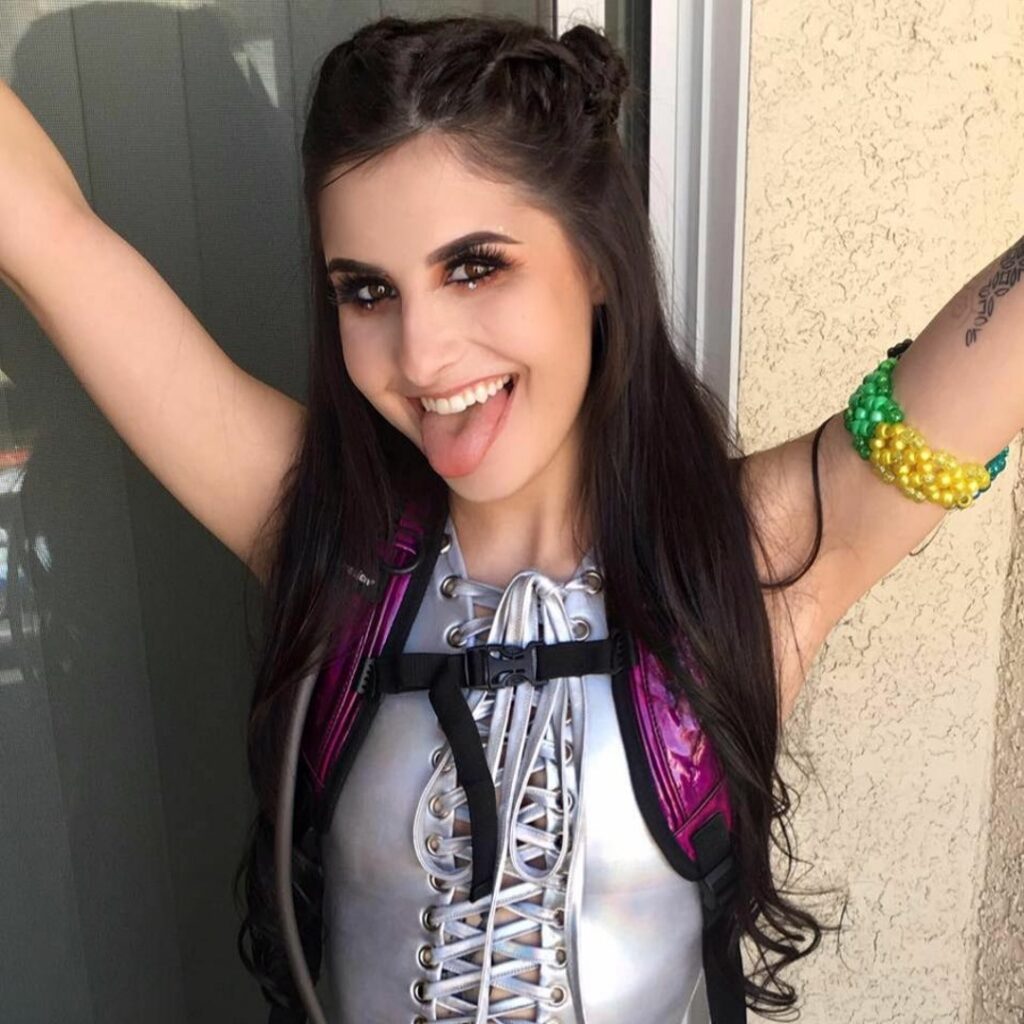 Kaitlyn Katsaros Bio,Age, Career, Net Worth, Height, Education, Boyfriend & More