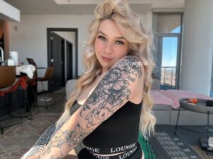 Eevie Aspen Bio, Age, Career, Net Worth, Height, Education,