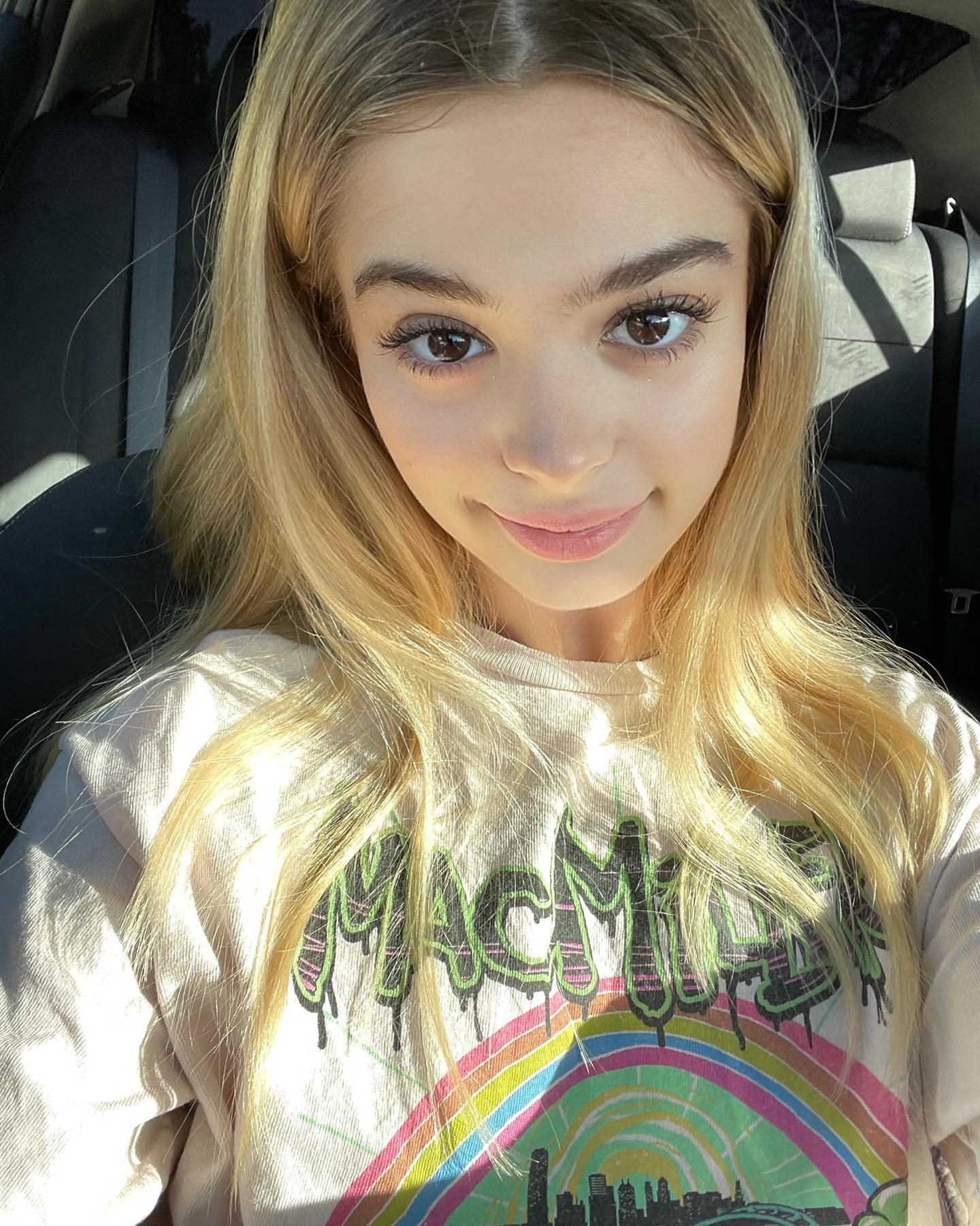 Molly Little Bio, Age, Career, Net Worth, Height, Education,