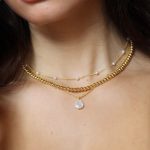 Jewelry and Confidence: How Accessories Can Boost Your Self-Esteem