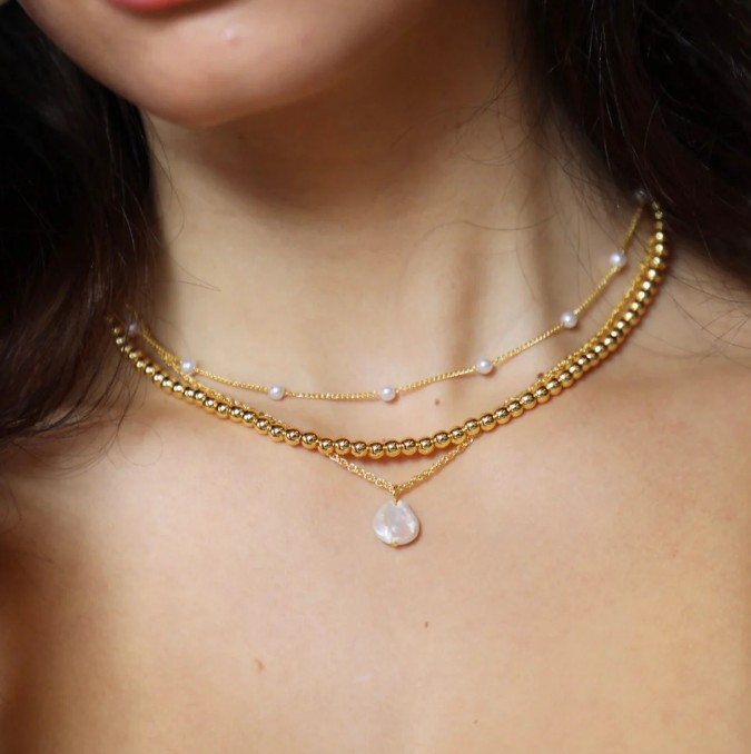 Jewelry and Confidence: How Accessories Can Boost Your Self-Esteem